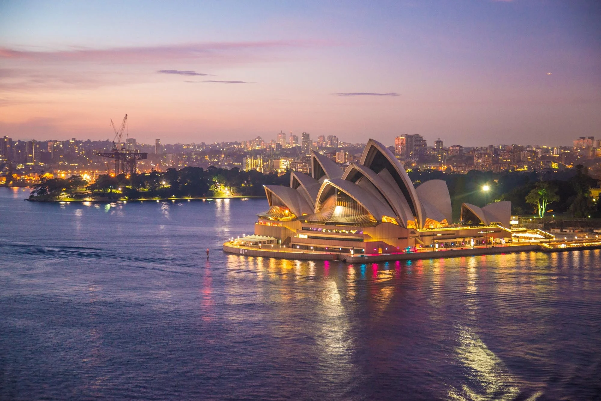 Australia unveils 10-year tourism plan