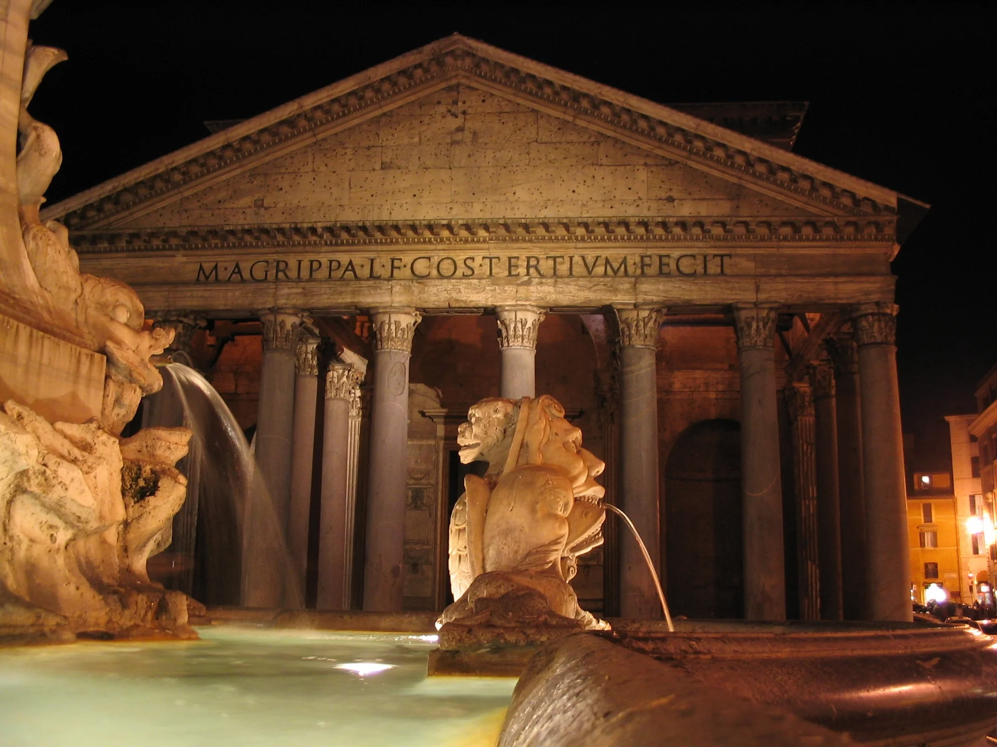 Evening openings at tourist sites prove successful in Italy