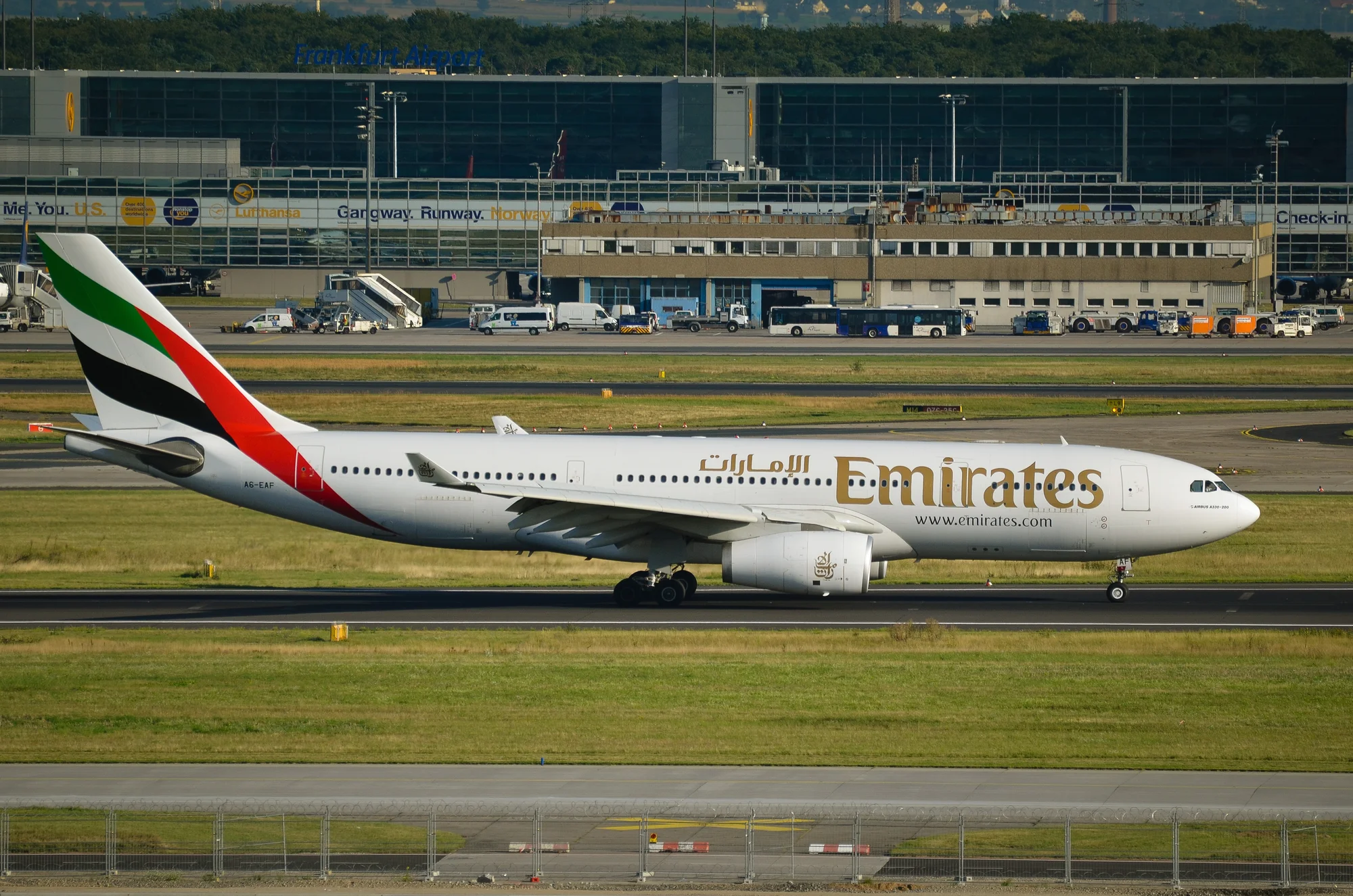 UAE Releases 2025 Civil Aviation Data