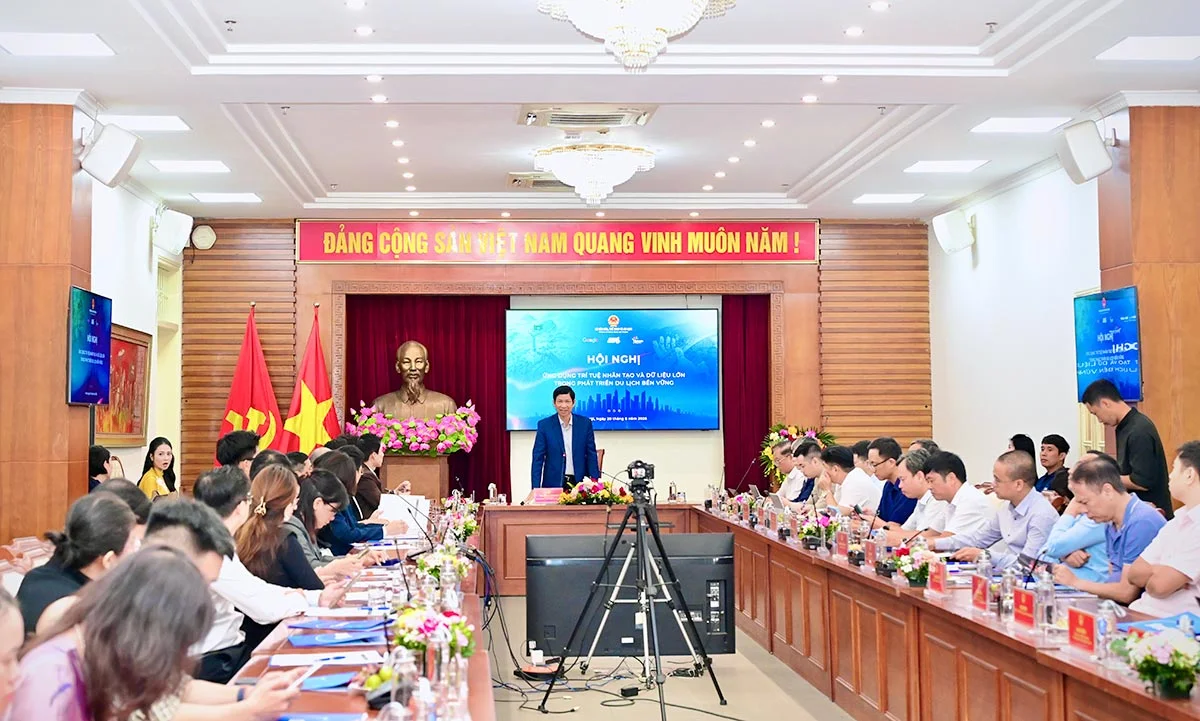Vietnam Holds Tourism Conference on Artificial Intelligence